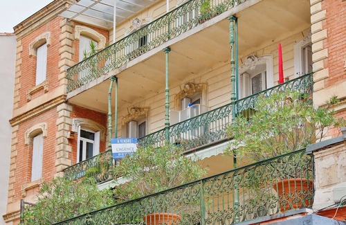 Hyeres City Centre Apartamento | Superb apartment in the historic center of Hyères Les Palmiers.