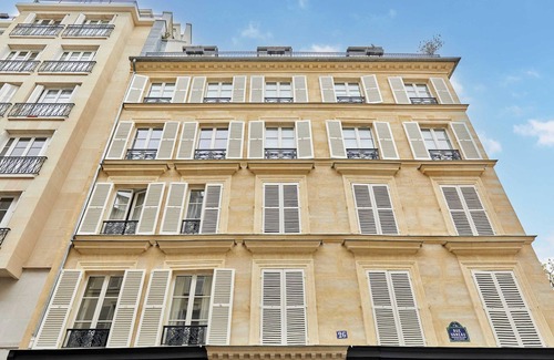 Quartier des Invalides Apartamento | Superb Apartment Invalides St Germain des Pres