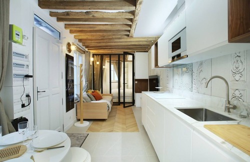 Arsenal Apartamento | Superb Apartment Place des Vosges Le Marais