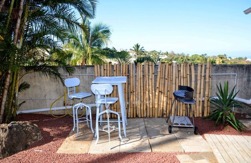 Saint-Paul Apartamento | Superb apartment, terrace, garden, 10 min. from beaches Saint-Gilles-Les-Bains