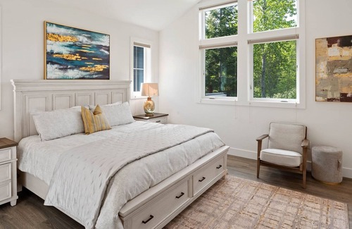 Sandpoint Casa | Superb Family Home | Golf | Wildlife | Hot Tub