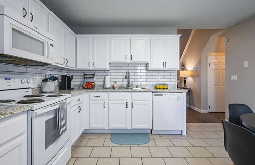 Cartersville Casa | Superb For Traveling Workers Near Cartersville