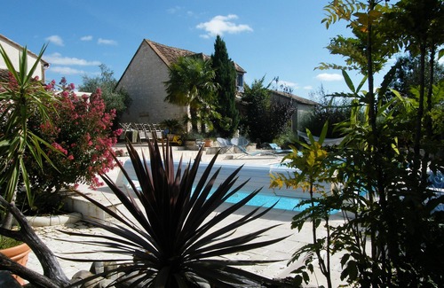 Pomport Cabaña | Magnífica casa rural con piscina privada climatizada