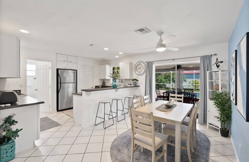 Bonita Shores Villa | Superb Holiday Villa w/pool in Bonita Springs