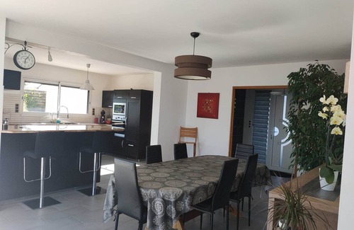 Sainte-Seve Casa | magnífica casa con una ubicación ideal de 220 m2