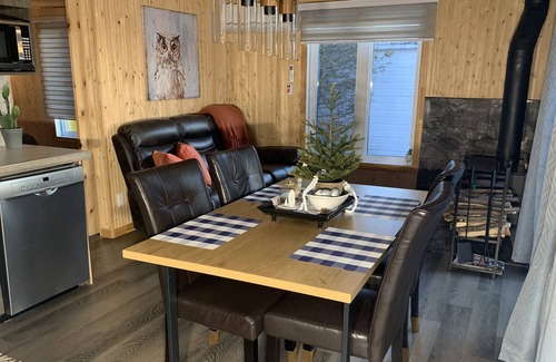 Sherbrooke Chalet De Esquí | Superb Lac Magog cottage