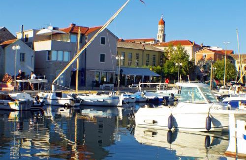 Susica Apartamento | Superb main square residence