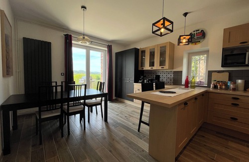Clecy Casa | "Superb Maison Bourgeoise" 10 travelers