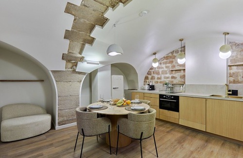 3rd Arrondissement Apartamento | Superb New Apartement Le Marais Place des Vosges