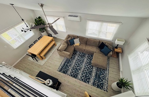 Stone Harbor Casa | Superb New Renovation 4Bd 2.5 Bth, Stone Harbor 1.5 block Beach-pets considered