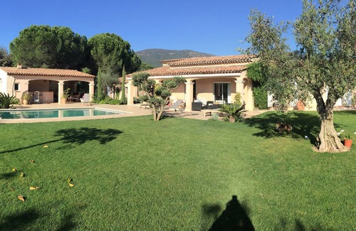 Preconil Villa | Impresionante Villa - 8 personas - piscina climatizada - magnífica vista colinas
