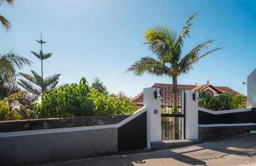 Calheta Cama Y Desayuno | Superb Sea view