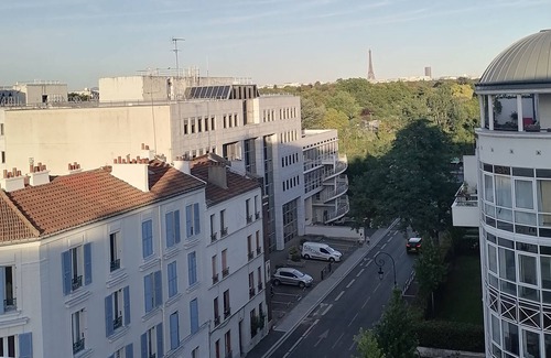 Puteaux Apartamento | Superb STUDIO (28m2) with terrace / EIFFEL TOWER / PUTEAUX view