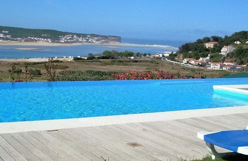 Foz do Arelho Villa | Magnífica villa para familias con niños / niños pequeños, piscina climatizada y vallada, magníficas vistas