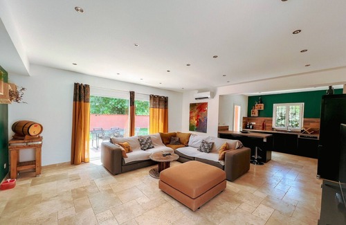 Gonfaron Villa | Vrbo Property