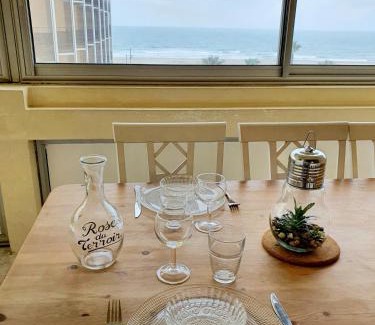 La Cote Radieuse Apartamento | Superbe appartement face à la mer avec parking privatif