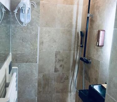 Athis-Mons Apartamento | Superbe appartement cosy aéroport Orly & Ligne 14 Paris avec terrasse