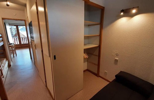 La Joue du Loup Apartamento | Superbe appartement La Joue du Loup centre, 6 personnes, avec parking privé
