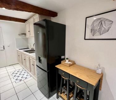 Hyeres City Centre Apartamento | Superbe appartement neuf et cosy en centre ville