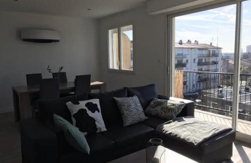Lormont Apartamento | Superbe appartement proche Bordeaux pied du tram