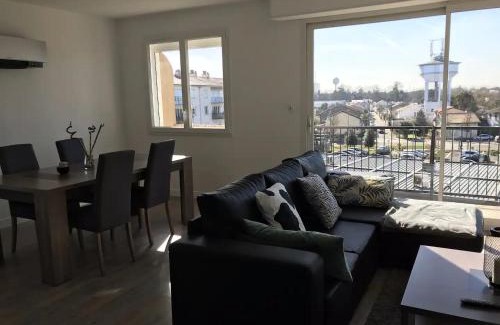 Lormont Apartamento | Superbe appartement proche Bordeaux pied du tram