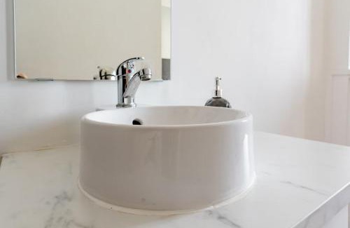 3rd Arrondissement Casa | Superbe chambre privée avec douche proche gare TGV