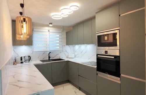 Tonkin Sud Apartamento | Superbe Cosy Duplex Appartement T3 Charpenne Tête D'or avec parking privé gratuit