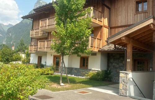 Samoens Apartamento | Superbe Duplex au Pied du Grand Massif, 3 Chambres, WiFi, Parking - FR-1-624-136