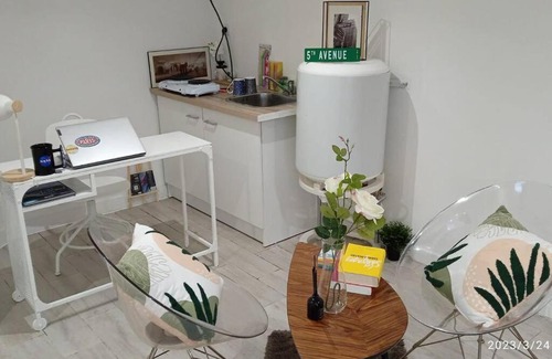Avenir Parisien Apartamento | Superbe et vaste Logement(F) avec WIFI Gratuit