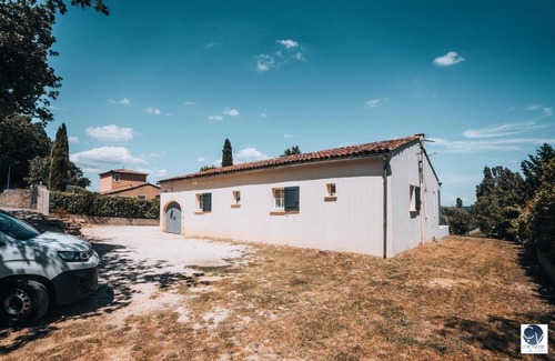 Arpaillargues-et-Aureillac Casa | Superbe Villa provençale-Calme et bien située