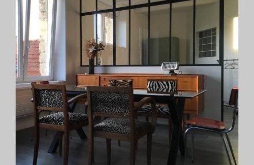 Barbatre Apartamento | Superbe Loft 100m2 Proche Cathédrale avec Parking