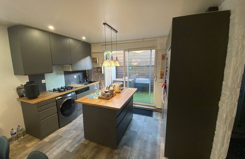 Carrieres-sur-Seine Casa | Superbe Maison Avec Terrasse Près de Paris