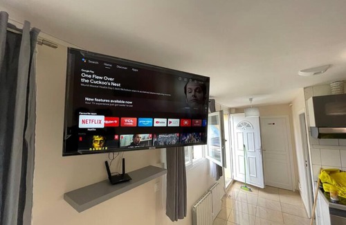 Sarcelles Apartamento | Superbe Newly renovated flat