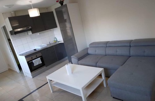 Sarcelles Apartamento | Superbe Newly renovated flat