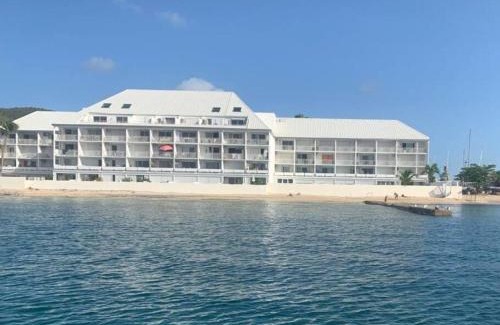 Marigot Apartamento | Superbe studio Dolce Vita vue mer plage piscine