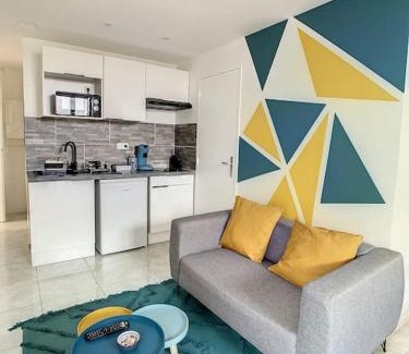 Saint-Acheul Apartamento | SUPERBE STUDIO HYPER CENTRE TOUT ÉQUIPÉ WIFI NETFLIX 2PERS