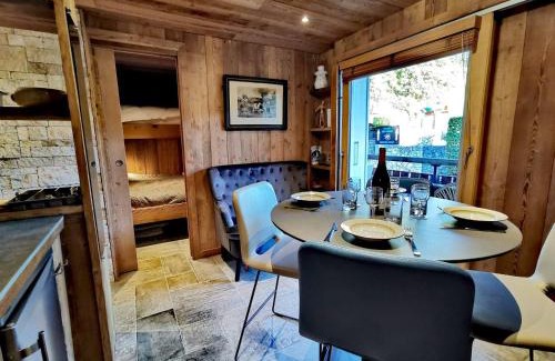 Les Gets Apartamento | Superbe studio rénové style montagne, pied des pistes, 4 pers. Ski locker, ménage inclus - FR-1-598-134