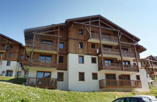 Les Saisies Apartamento | Superbe T3 avec piscine chauffée - Les Saisies - 8 pers, balcon et salle de fitness - FR-1-594-71