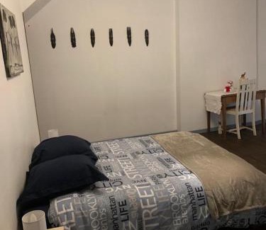 Saint-Cere Apartamento | SUPERBE TRIPLEX MEUBLÉ TOUT CONFORT HYPER CENTRE ST CÉRÉ 3 CHAMBRES WIFI 120 M2 8 pers max