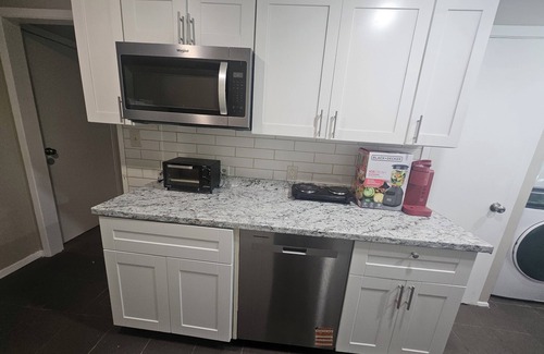 Mesquite Casa | SUPERHOST Grace Unit B, Luxury 2bedrm/wCrib&GameTable Mesquite Convention Center