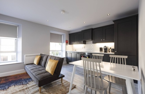 Donaghmore Apartamento | Apartamento-Superior-Baño con ducha-Vista a la Calle-One Bedroomed Unit