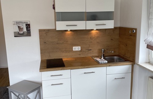 Forstern Apartamento | Balcón-Apartamento-Superior-Baño en la habitacion