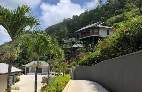 Anse Royale Chalet De Esquí | Superior Chalet, 1 Bedroom, Ocean View, Mountainside