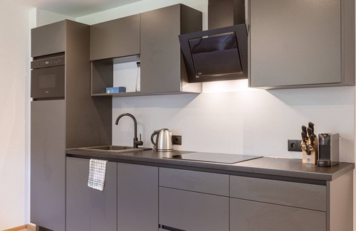 Eisenerz Apartamento | Superior mit IR-Sauna by Interhome