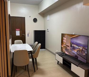 Bagumbayan Apartamento | Superior Studio Eastwood Global Plaza Luxury Residence