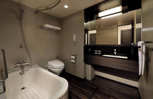 Takanawa Casa | Superior Twin hotel with AC, WiFi, fitness room in superb Minato City