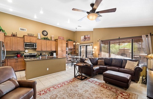 Superstition Foothills Casa | Superstition Foothills 3/2 w/office,Spa & BBQ