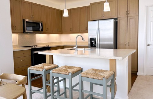 Makaha Valley Casa | Support LOCAL: NEW! Makaha Valley Home