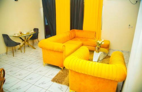 Yaounde Apartamento | Supreme hosts