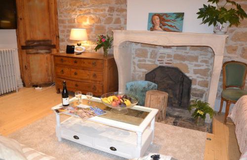 Provinces - Chavril Apartamento | Sur la colline